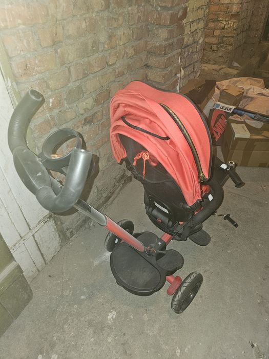 Rower  dziecięcy z rączką do pchania