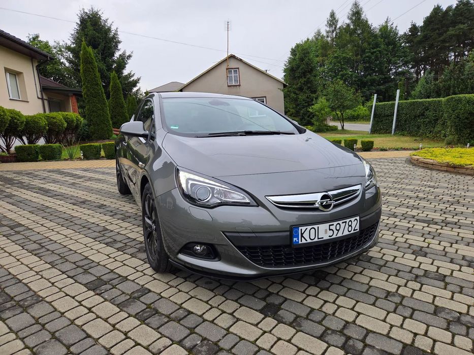 Opel Astra GTC - 1.6 Turbo-200km _ Bixenon _ Półskóra