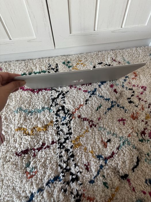 MacBook Air - stan bardzo dobry