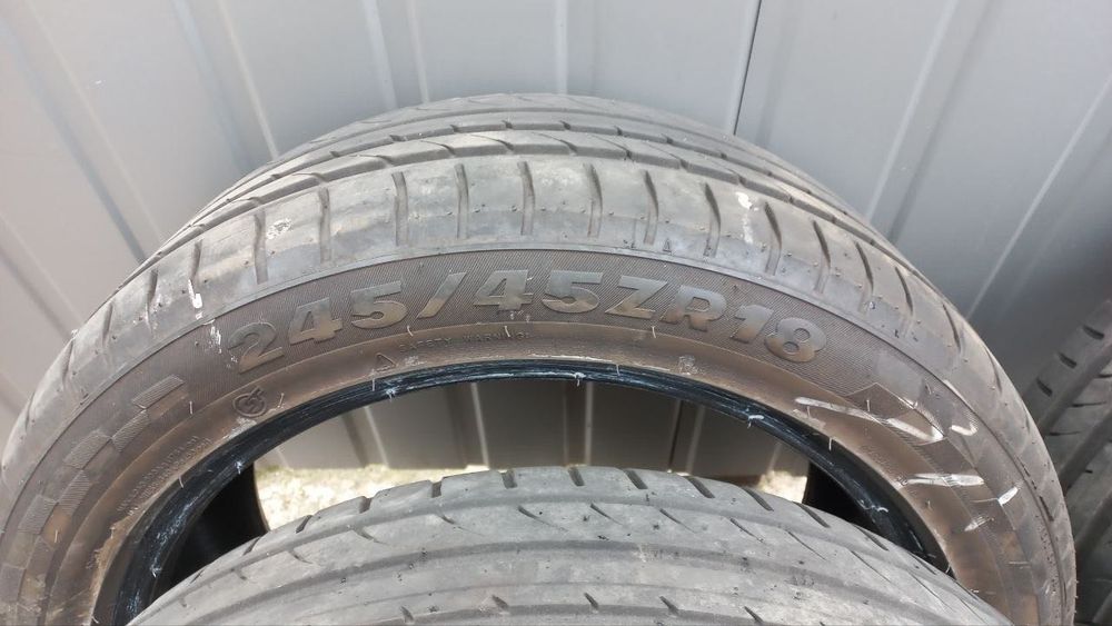 Резина літня 245/45 R18
