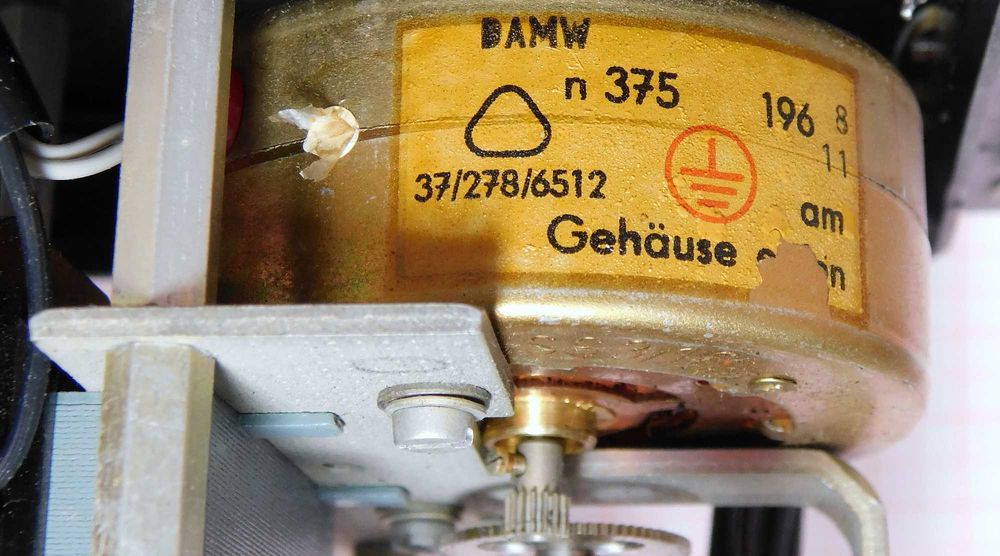 Przekaźnik czasowy 220V 50Hz 3min - 30min RZw EAW [K31]