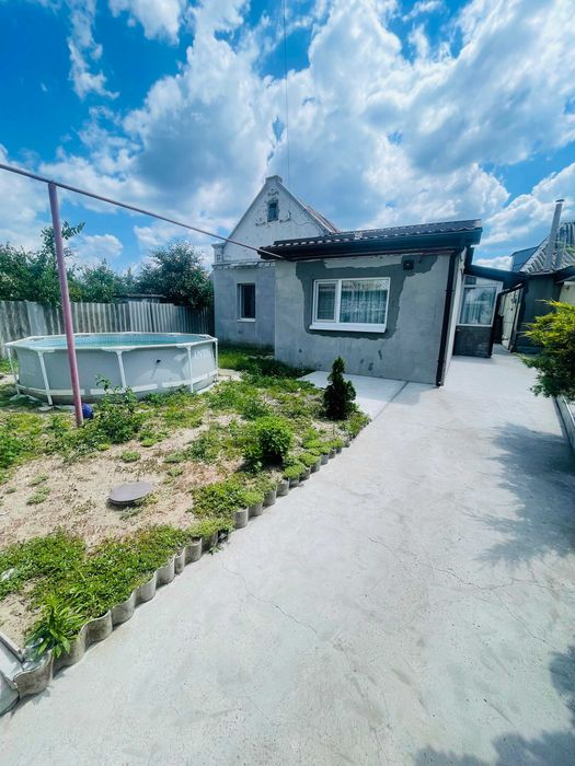 продам два дома на одном участке коммунар