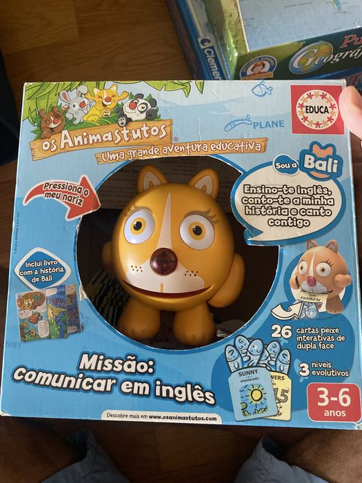 Os animastutos da Educa, robot