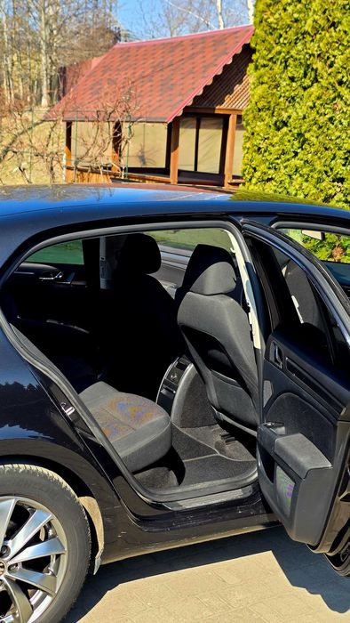 Авто Шкода Суперб 2011року з 1.6ТДІ, Чорний седан! 234тис пробігу.