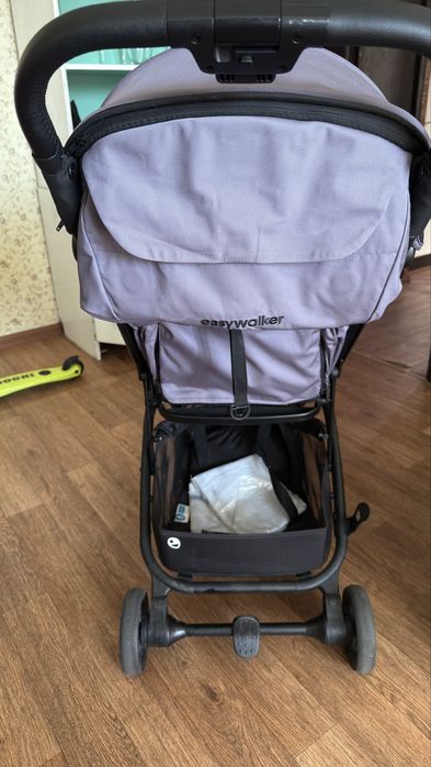 Дитяча легка коляска для прогулянок Easywalker