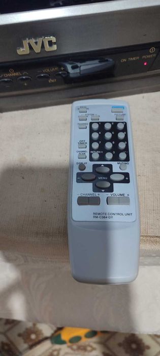 Телевизор JVC  AV-2553TEE