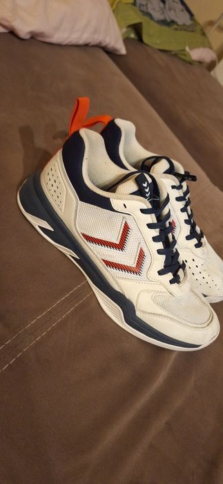 Buty sportowe hummel