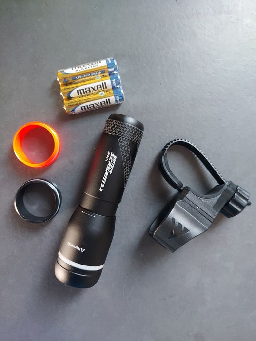 Oświetlenie 600 lumenów rowerowe przednie Mactronic Scream praca 13h