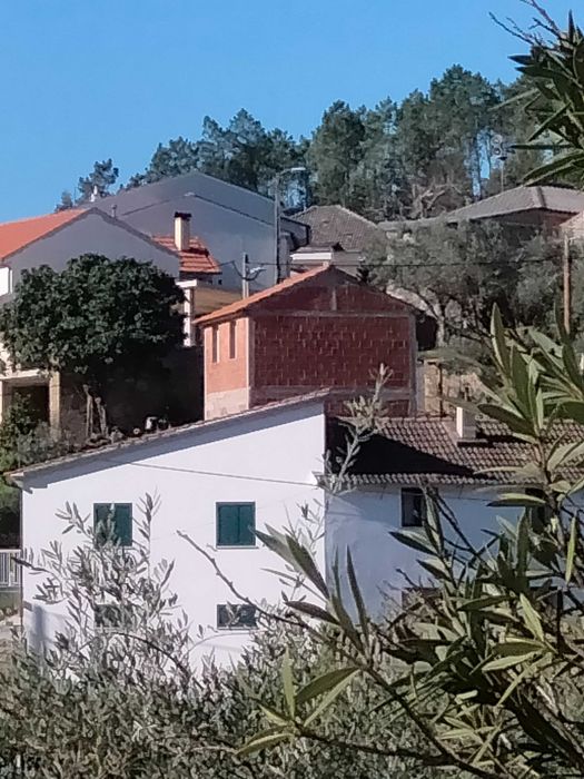 Casa em Fundão - Vende-se.