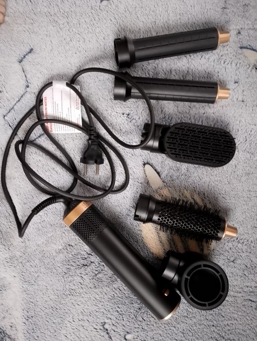 Стайлер для волосся / Фен-щітка 5-в-1