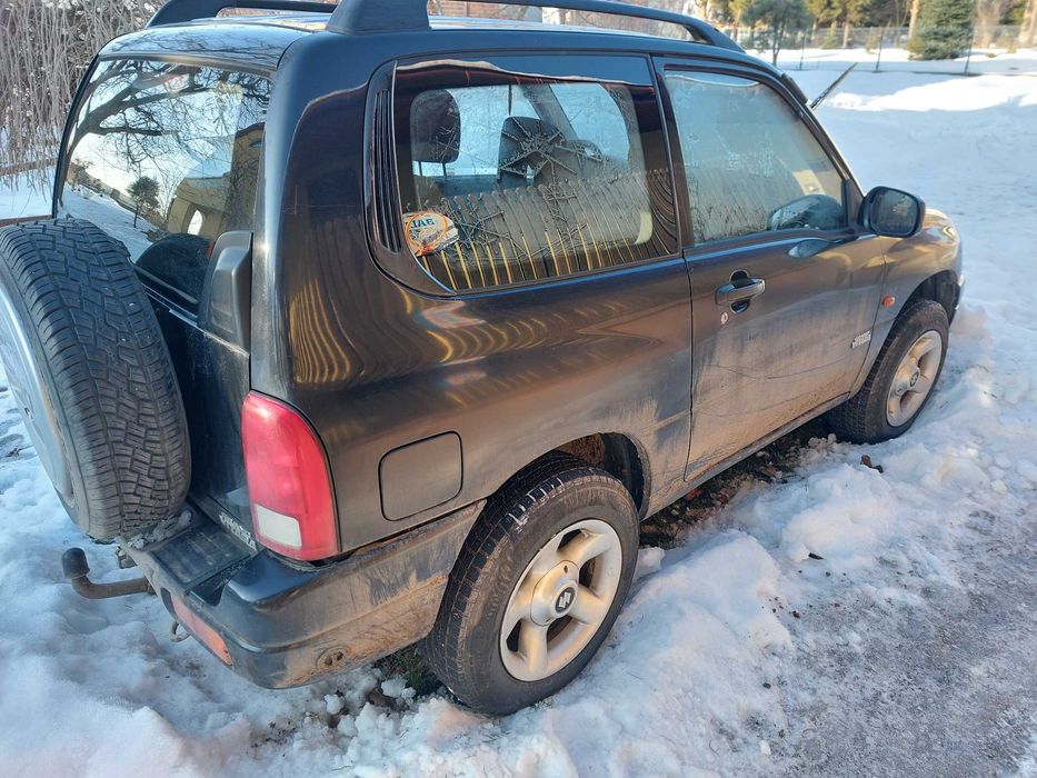 SUZUKI Grand Vitara 1,6 2004 rok