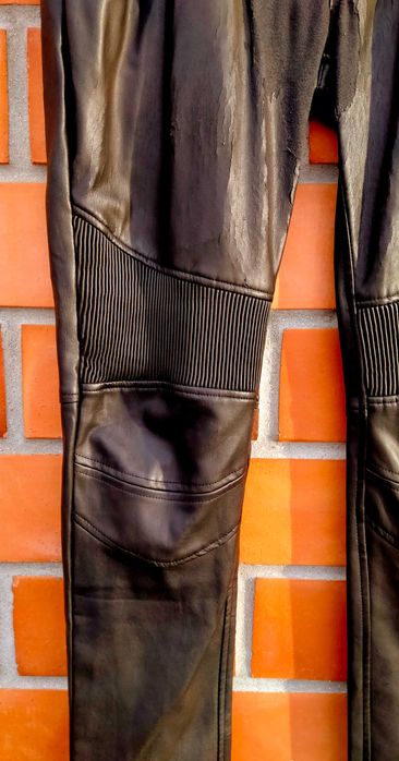 Calcas Pretas Metal Doom Industrial Punk Militar Rasgadas Degradantes