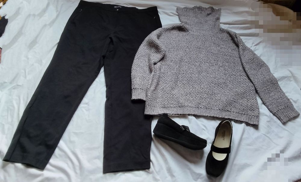 Свитер шерсть, мохер. р 60-62