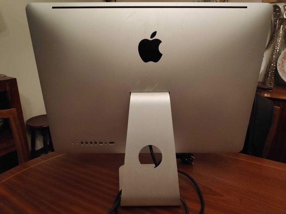 iMac 21,5 polegadas (2011) - i5 2,5GHz - 8GB DDR3 - SSD 500GB