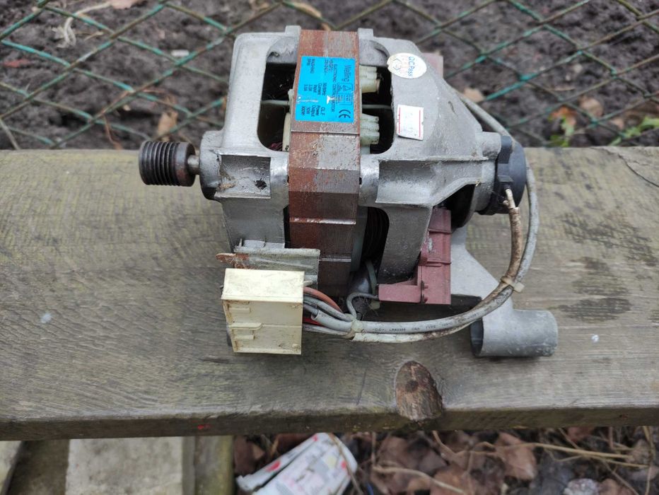 Продам мотори для Пралки