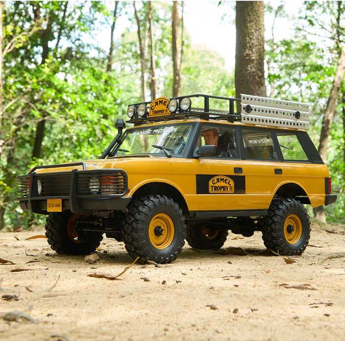 Машинка на радіокеруванні FMS FCX10 1:10 Land Rover Range ROVER RTR