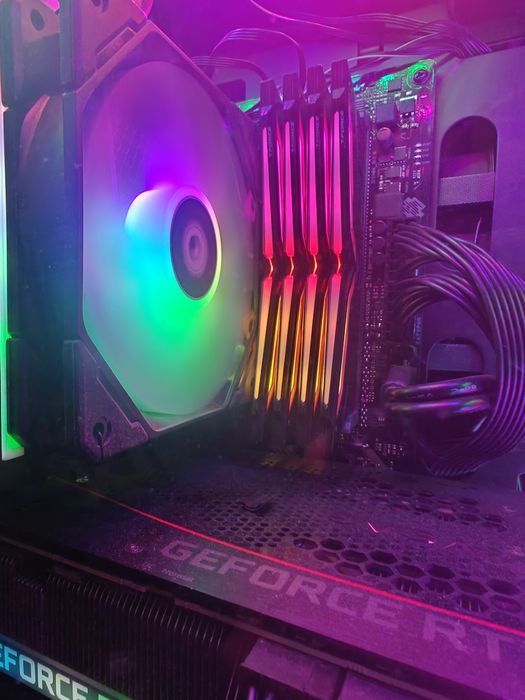 Rtx 3080 ryzen 5900x 32gb b550