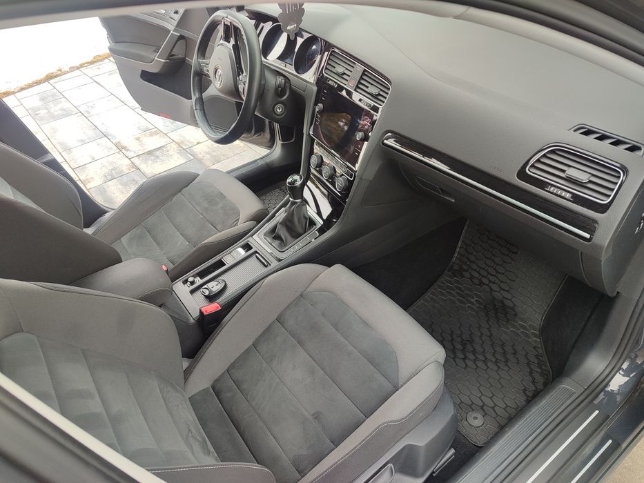 VW Golf 7.5 1.5 TSI Highline