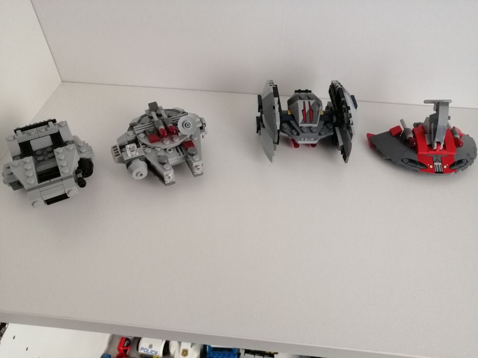 Various LEGO Sets64738770404737122