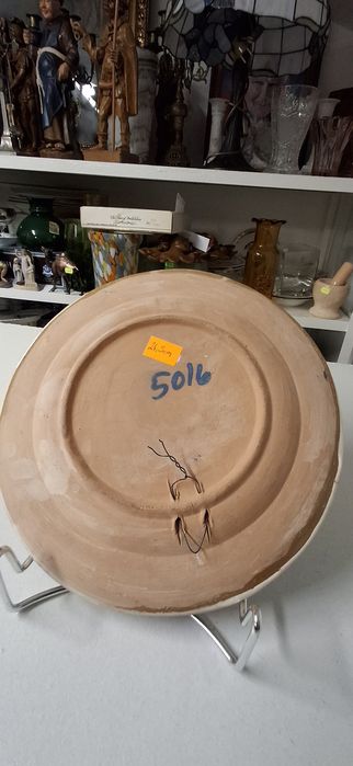 Talerz ozdobny do powieszenia na ścianie z motywem ptaszka