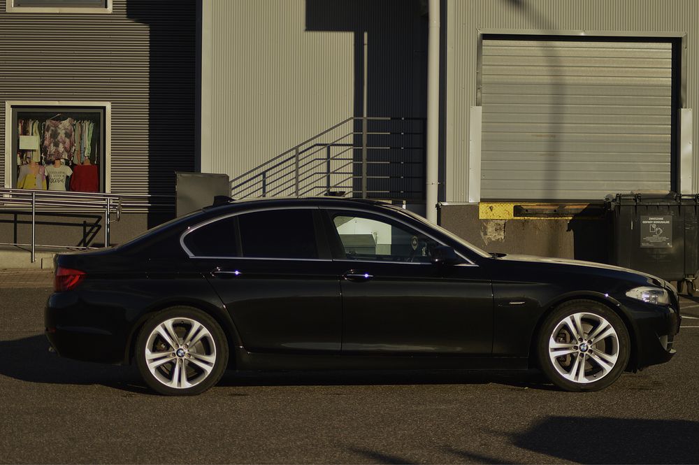 BMW seria 5 F10 525d 211KM