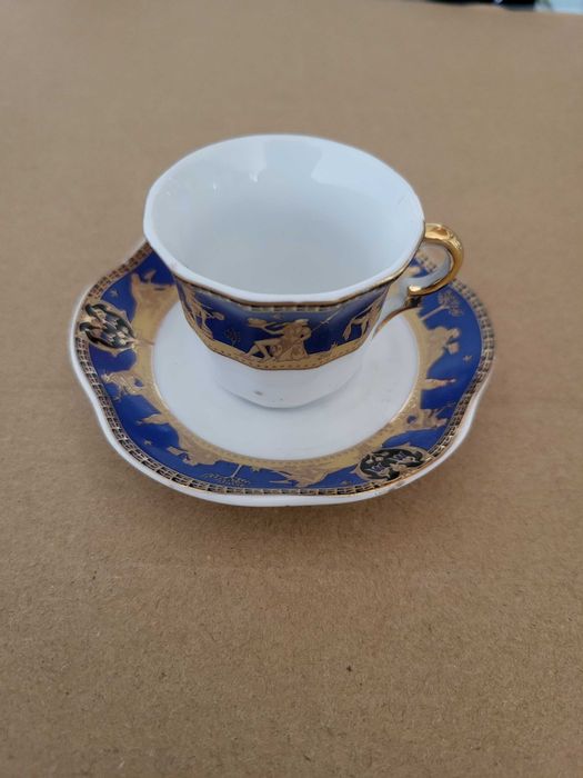 Conjunto Chávenas - Porcelana Portuguesa (1)