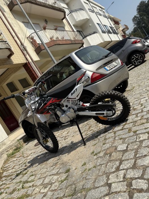 Pit Bike 125 4 tempos + capacete