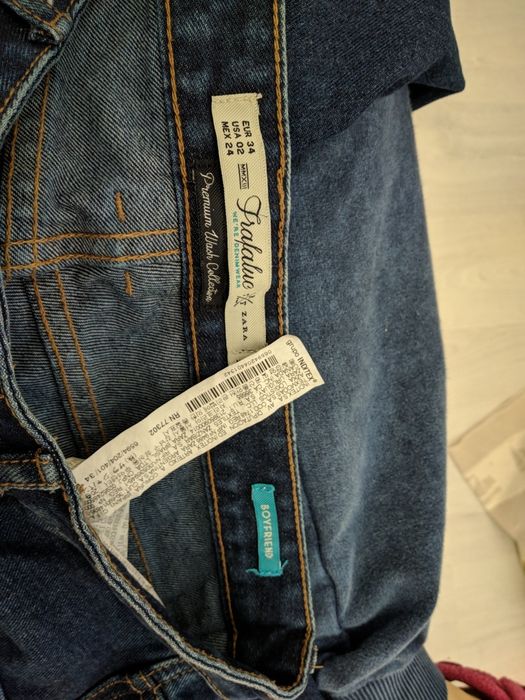 Zara trafaluc. Джинсы бойфренды.