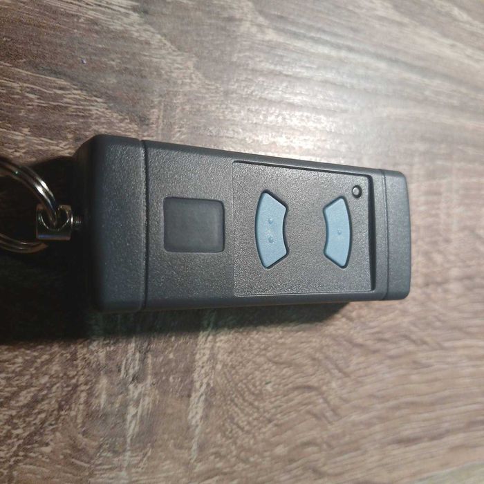 Продам пульт для ворот Hormann