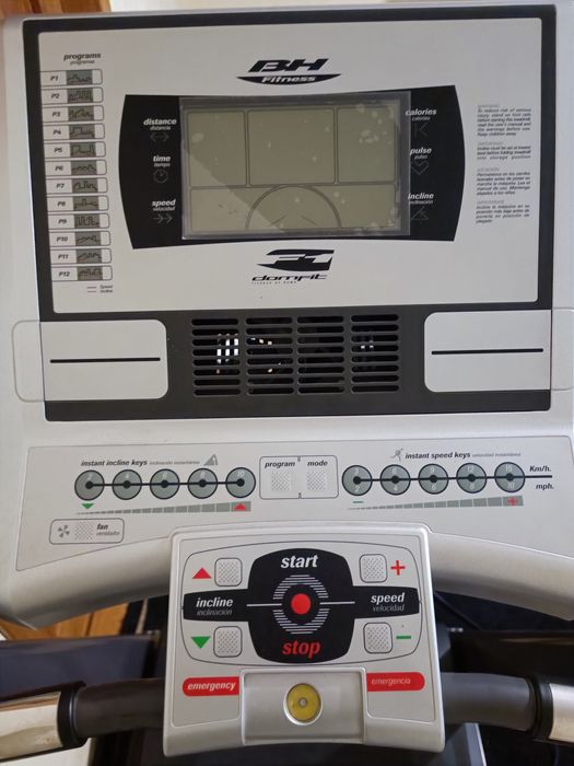 Бігова доріжка BH Fitness F1 — відмінний стан, майже не використовувал