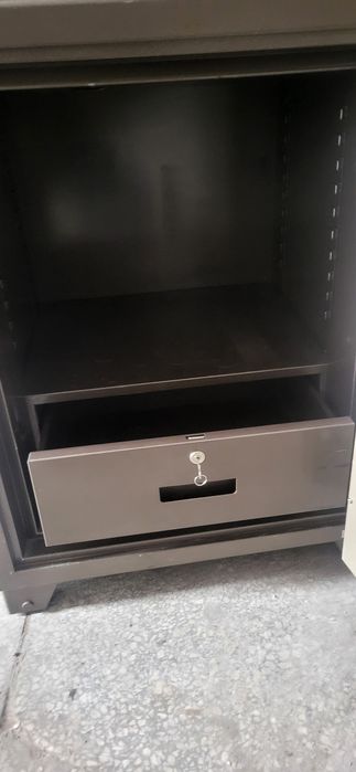 Сейф Royal Safe R-20