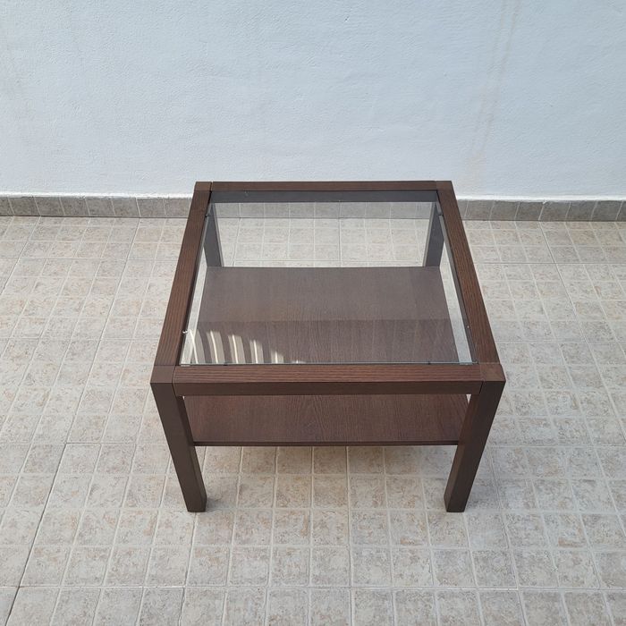 Mesa de centro quadrada