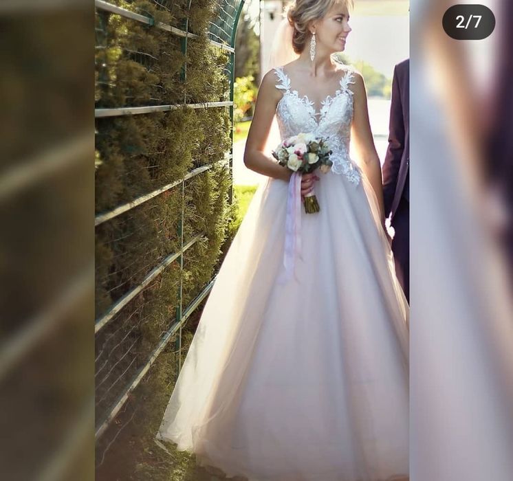 Весільна сукня розмір 42