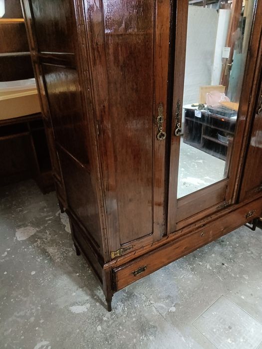 Mobília de quarto estilo antigo