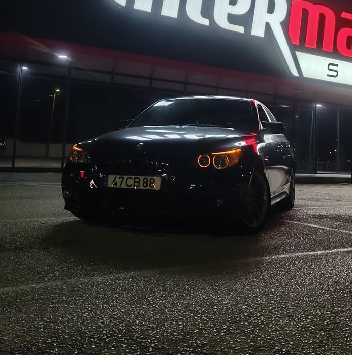 B M W e60 520d .