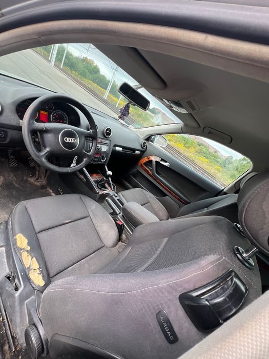 Audi A3 1.9 TDI alufelgi * ładne opony *