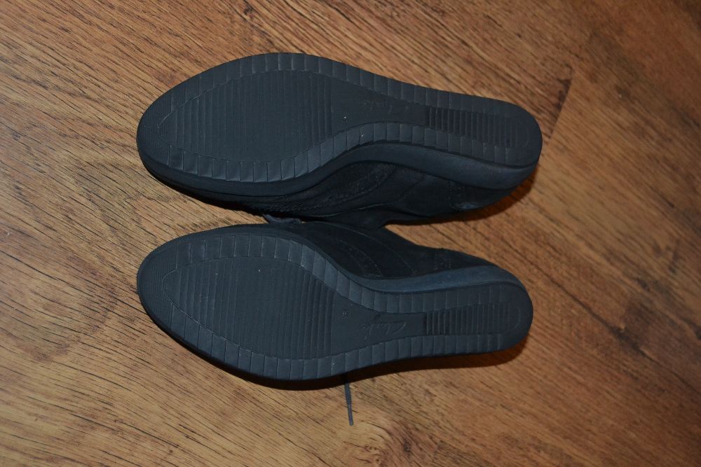 Trzewiki Clarks UK 6,5 (rozmiar 39/40)