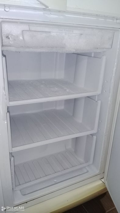 Холодильник indesit, робочий, самовивіз