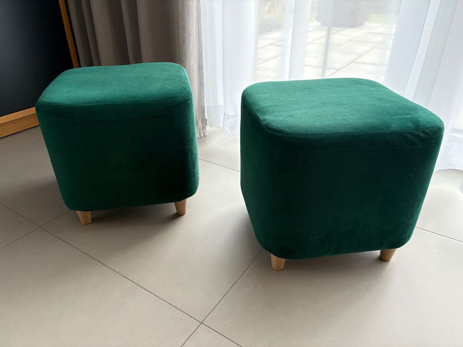 Pufa pufy zielona na nóżkach