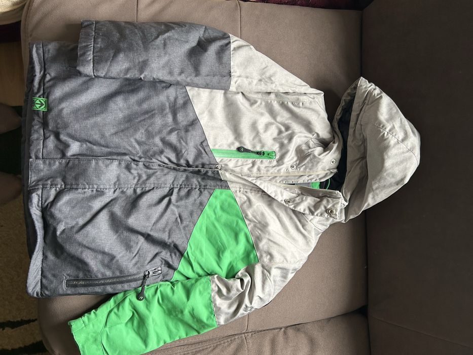 Куртка евро зима Reserved р 128