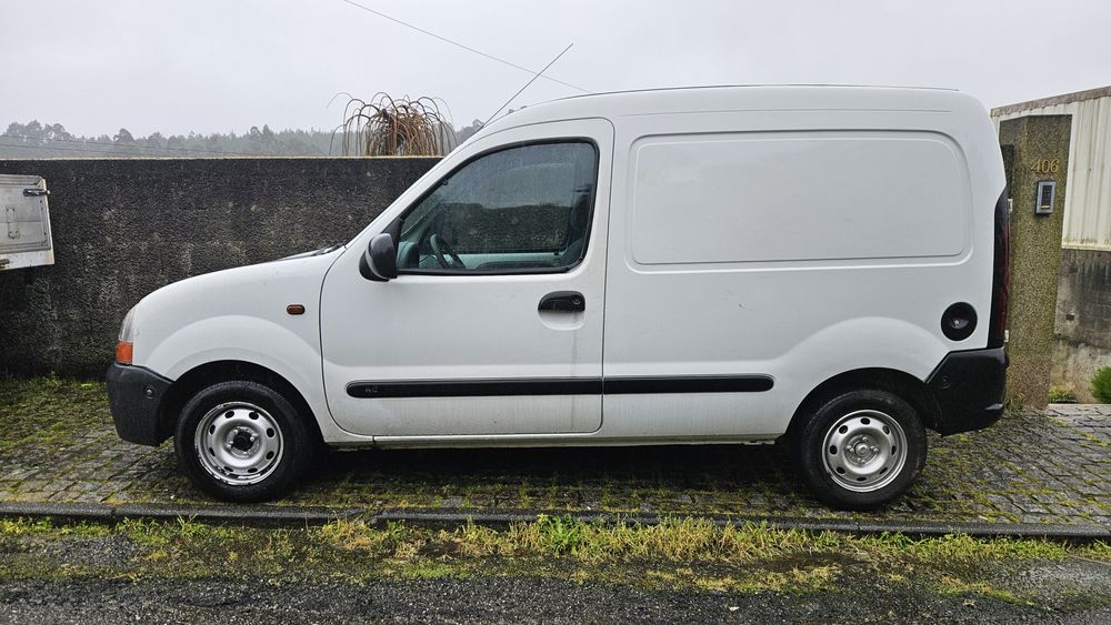 Renault Kangoo 1.9D  - Pronta a trabalhar