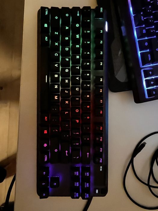 [do negocjacji ]Klawiatura gamingowa steelseries apex pro tkl
