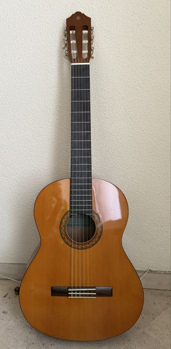 Guitarra Yamaha C40