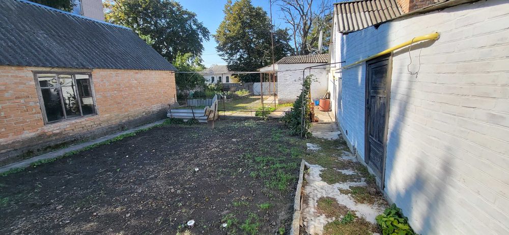 Продам будинок в самому центрі м. Звенигородка