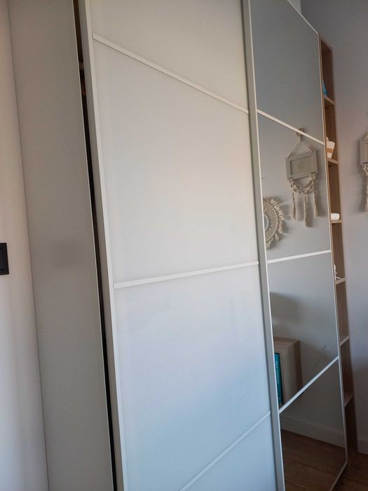 Drzwi przesuwne do szafy ikea pax lustro/białe - REZERWACJA