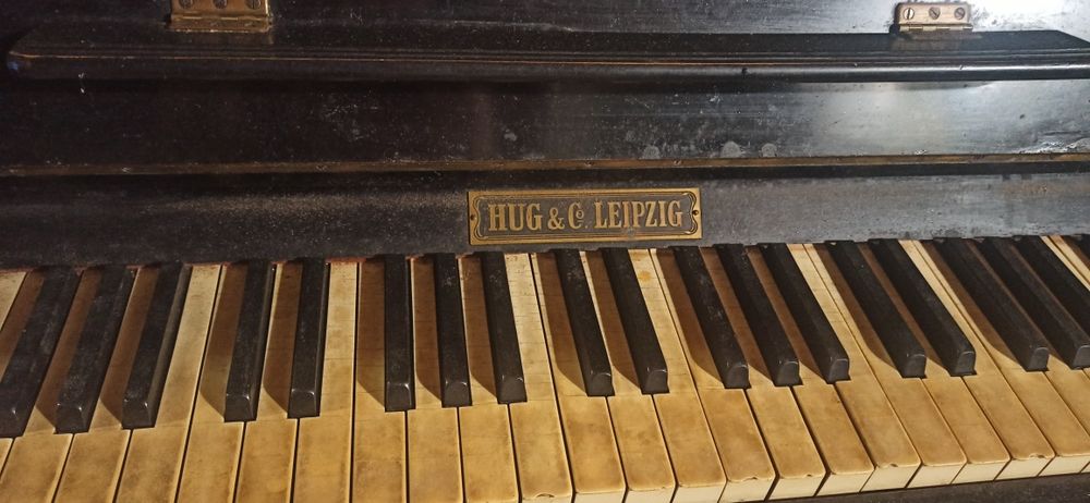 Фортепіано HUG LEIPZIG