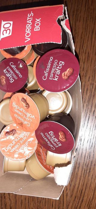 Кофеварка капсульная Tchibo Cafissimo Pure Black.