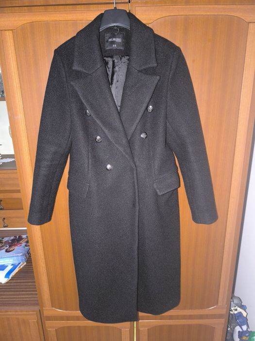 Czarny płaszcz damsk r. 36 Top Secret
