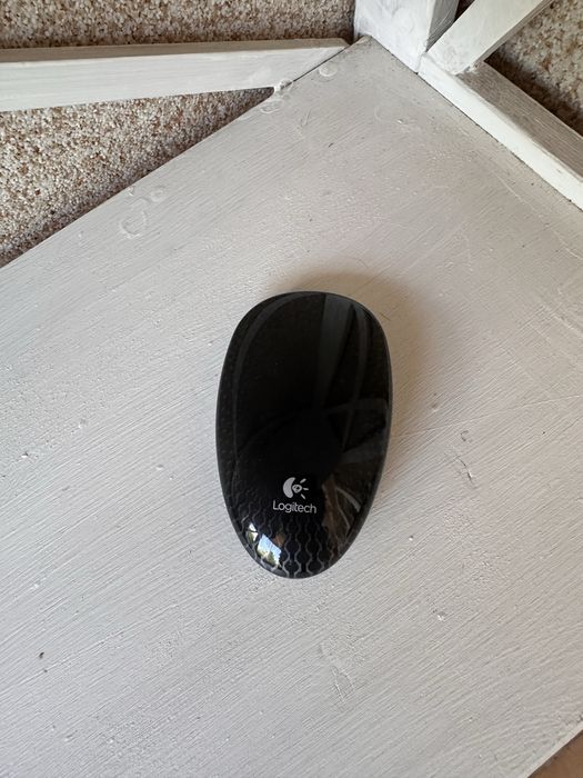 Миша Logitech Touch Mouse