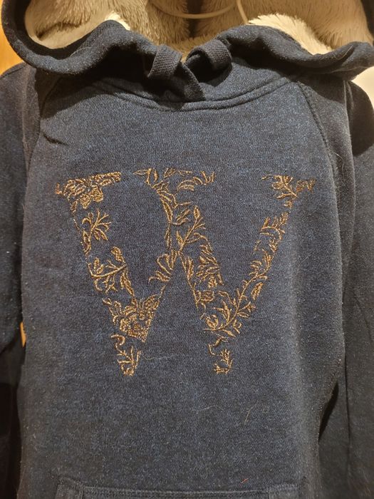 Długa, granatowa bluza z kapturem (H&M, S). Navy blue sweatshirt.